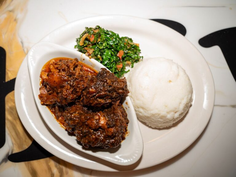 Exploring the Delicious Traditional Foods of Kenya Traditional Kenyan Foods: Popular Dishes and Their Origins